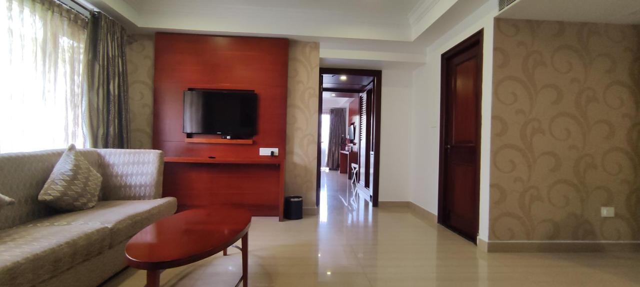 Lake Palace Trivandrum Vettutura Exterior foto